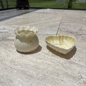 Irish Belleek Crinkled Pot Bowl Green Mark Scallop W/ Matching heart Trinket